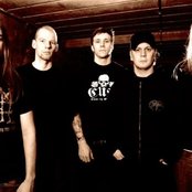 Maroon - List pictures