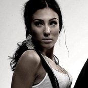 Sophia Somajo - List pictures