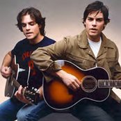 Evan & Jaron - List pictures