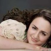 Nikki Blonsky - List pictures