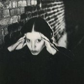 Lene Lovich - List pictures