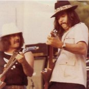 Ultra - List pictures