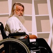 Robert Wyatt - List pictures