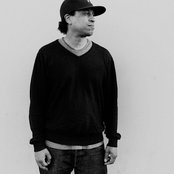 Sergio Vega - List pictures