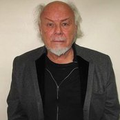 Gary Glitter - List pictures