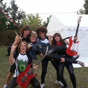 Legacy - List pictures