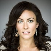 Laura Benanti - List pictures