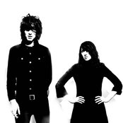 Cat's Eyes - List pictures