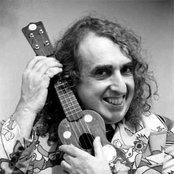 Tiny Tim - List pictures