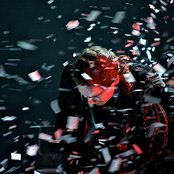 Jonsi - List pictures