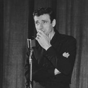 Yves Montand - List pictures