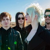 Picture Me Broken - List pictures