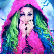 La Pelopony - List pictures