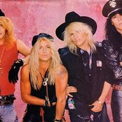 Poison - List pictures