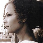 Alana Davis - List pictures