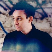 Lone - List pictures