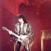 Tony Iommi - List pictures