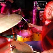 I Am The Avalanche - List pictures