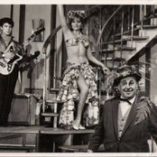 Ajda Pekkan - List pictures