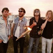 Go Back To The Zoo - List pictures