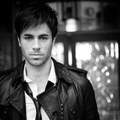 Enrique Iglesias - List pictures