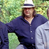 Stiller Has - List pictures