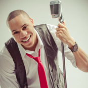 Rotimi - List pictures