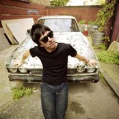 Johnny Marr - List pictures