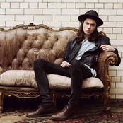 James Bay - List pictures