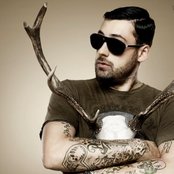 Sido - List pictures