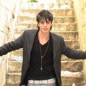 Kevin Borg - List pictures