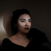 Nadine Shah - List pictures