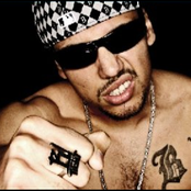 B-tight - List pictures