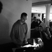 Tim Hecker - List pictures