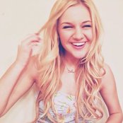 Kelsea Ballerini - List pictures