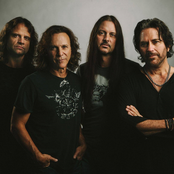 Winger - List pictures