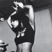 Chaka Khan - List pictures