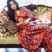 Zee Avi - List pictures