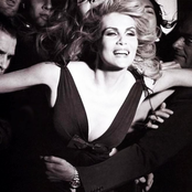 Emmanuelle Seigner - List pictures