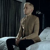 Mr Hudson - List pictures