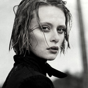 Dasha Rush - List pictures