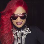 Sharon Doorson - List pictures