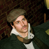 Raine Maida - List pictures