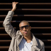 Jarell Perry - List pictures