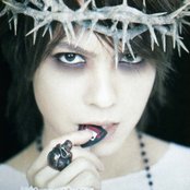 Hyde - List pictures