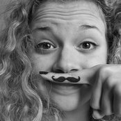 Carrie Hope Fletcher - List pictures