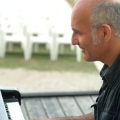 Ludovico Einaudi - List pictures