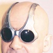 Ayna - List pictures