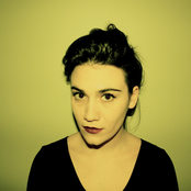 Nadine Shah - List pictures