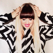 Leah Mcfall - List pictures